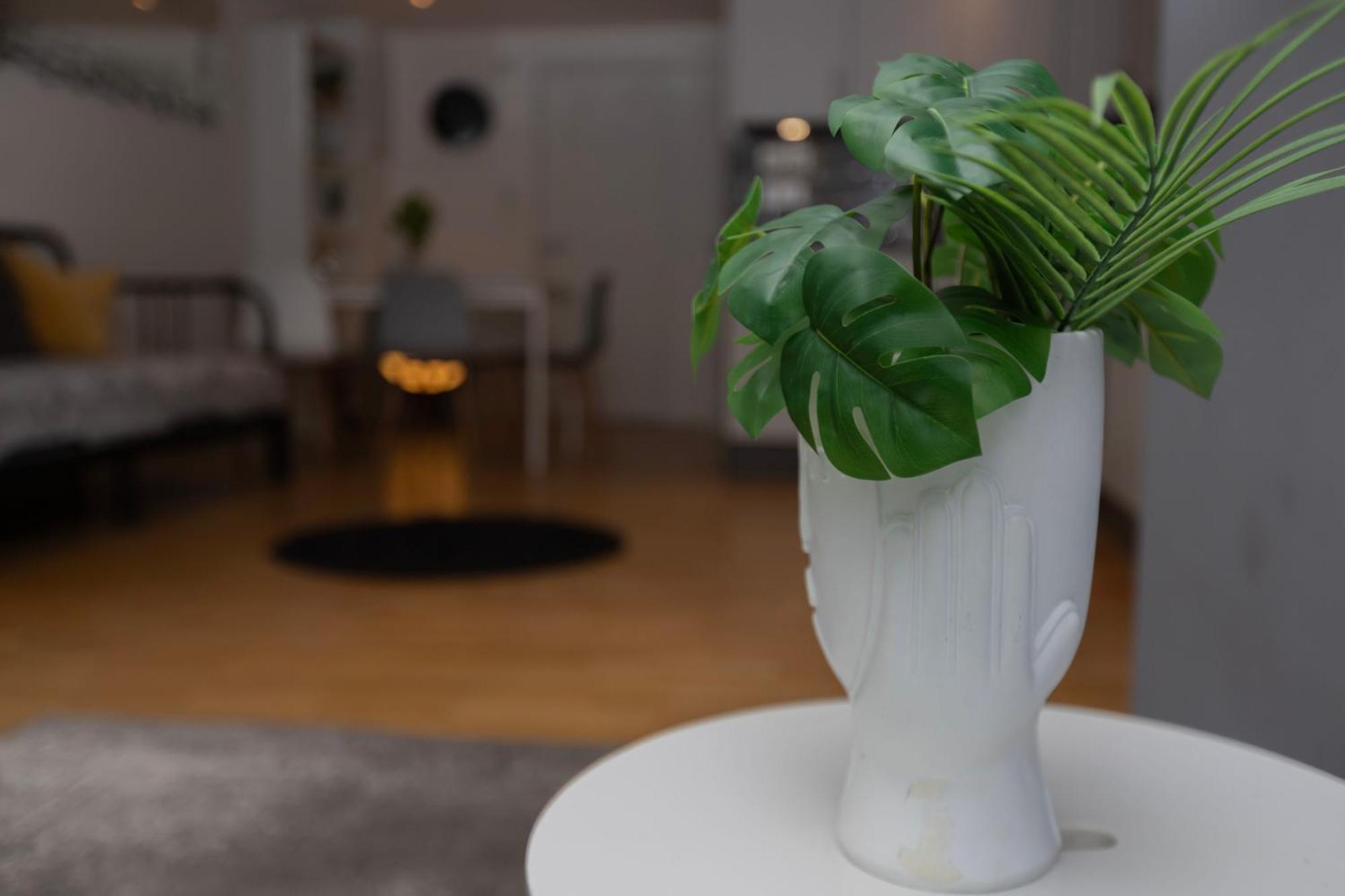 Cosy Ground Floor Apartment Лондон Экстерьер фото