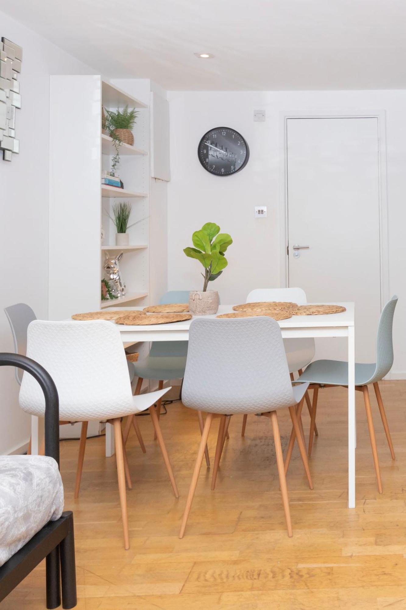 Cosy Ground Floor Apartment Лондон Экстерьер фото