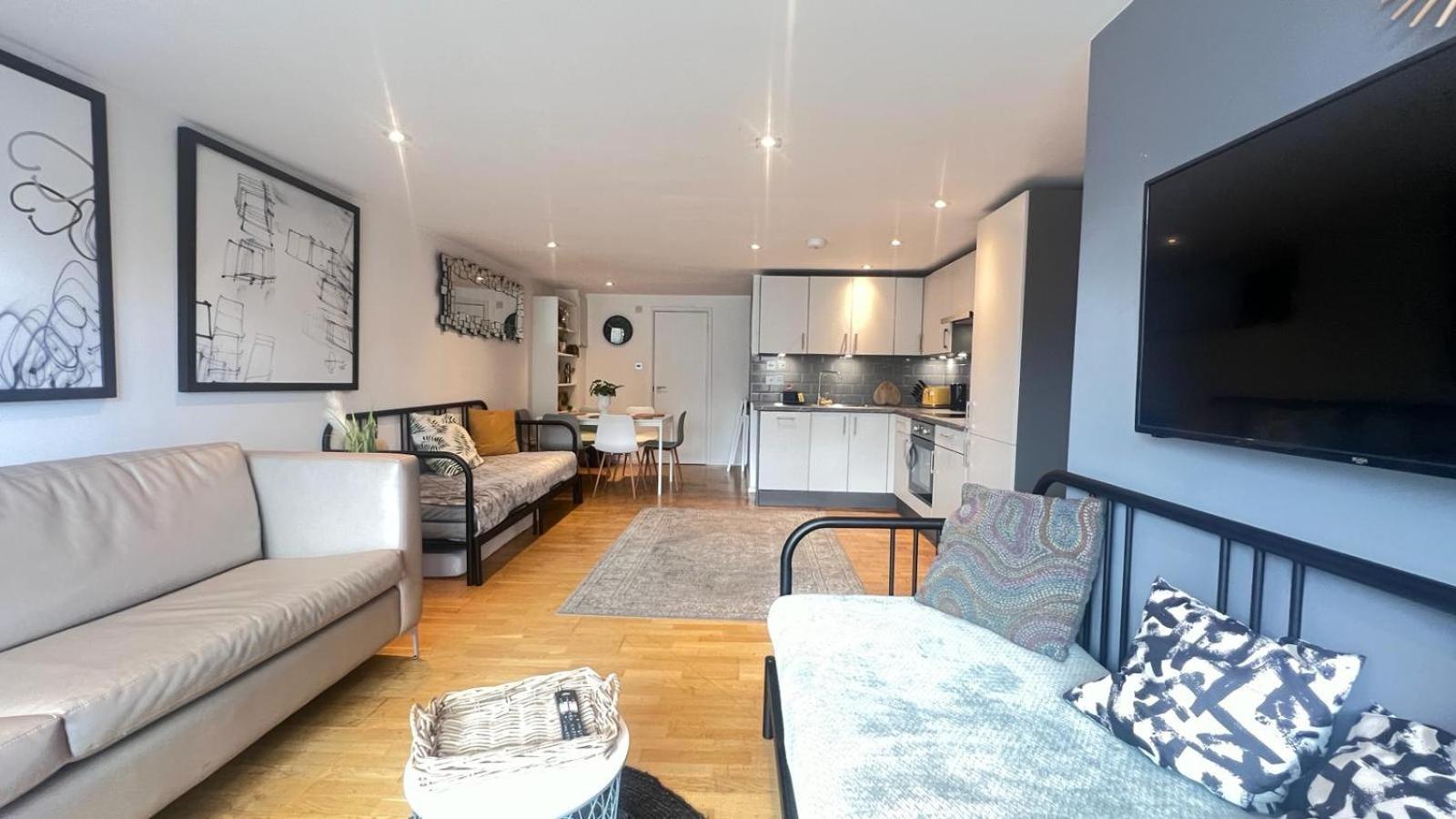 Cosy Ground Floor Apartment Лондон Экстерьер фото
