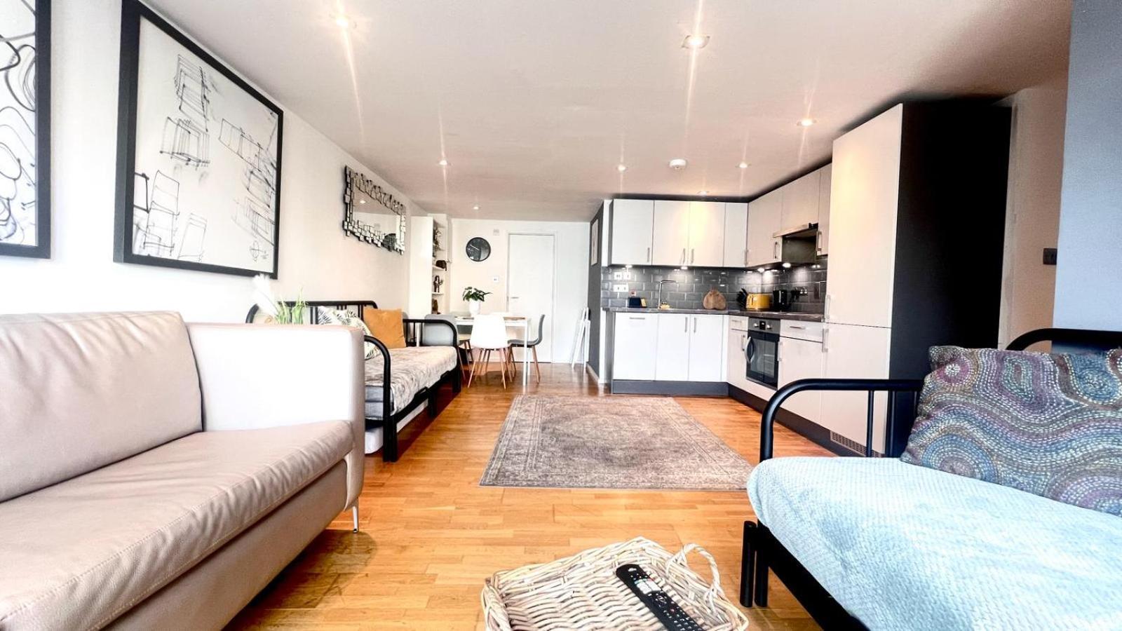 Cosy Ground Floor Apartment Лондон Экстерьер фото